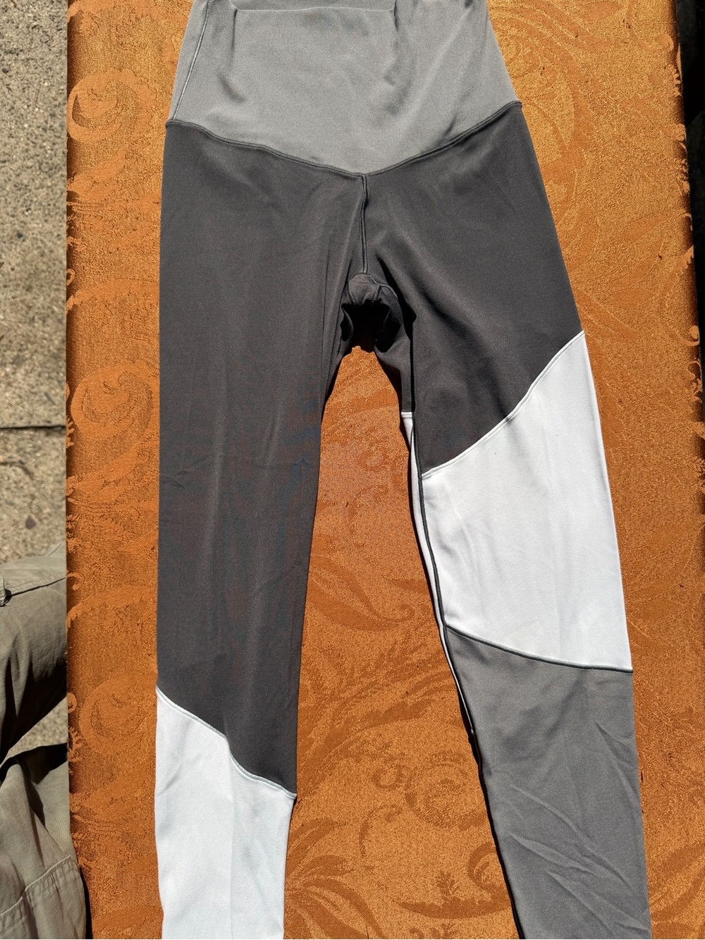 aerie Asymmetrical Colorblock Leggings in Gray